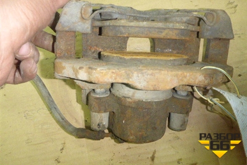 Суппорт передний правый для Ford Fiesta с 2001-2008г