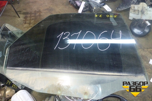 Стекло двери задней правой для Volvo S40 с 2001-2003г