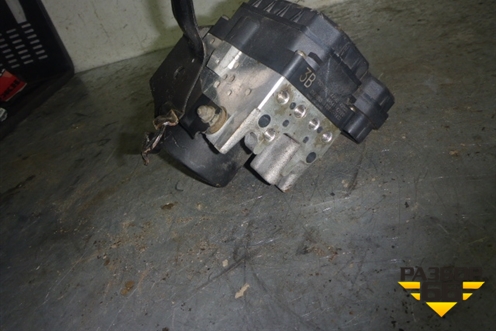 Блок ABS для Toyota Rav-4 с 2000-2005г