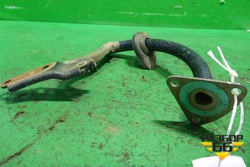 Петля крышки багажника правая (3C5827302) для Volkswagen Passat (B6) с 2005-2010г