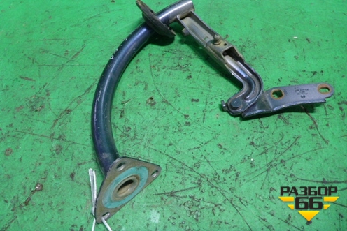 Петля крышки багажника правая (3C5827302) для Volkswagen Passat (B6) с 2005-2010г
