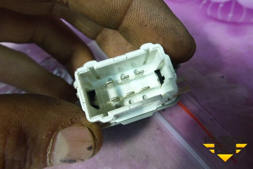 Кнопка центрального замка для Nissan Qashqai (J10E) с 2006-2013г (Кашкай)