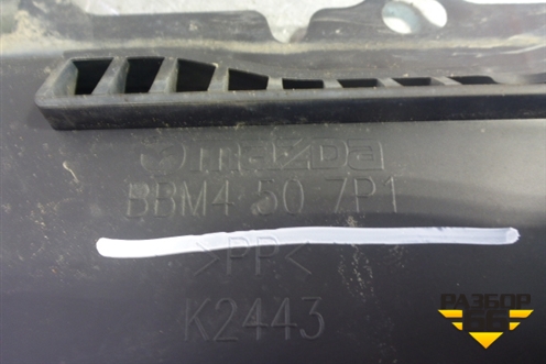 Решетка стеклоочистителей правая (нижняя) (BBM457P1) для Mazda Mazda 3 (BL) с 2009-2013г