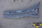 Решетка стеклоочистителей левая для Mazda Mazda 3 (BK) с 2003-2009г