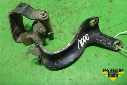 Петля двери багажника (правая) (4L0827300B) для Audi Q7 c 2005-2015г