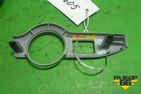 Накладка на торпедо (1Z1858417) для Skoda Octavia (А5) с 2004-2013г