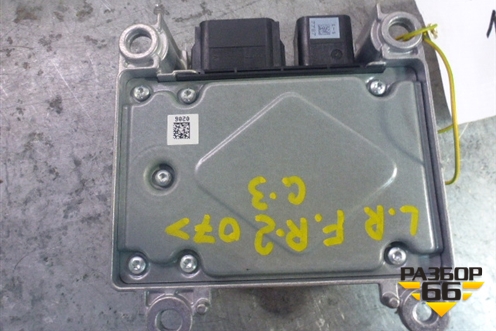Блок управления AIR BAG (LR013363) для Land Rover Freelander 2 с 2007г