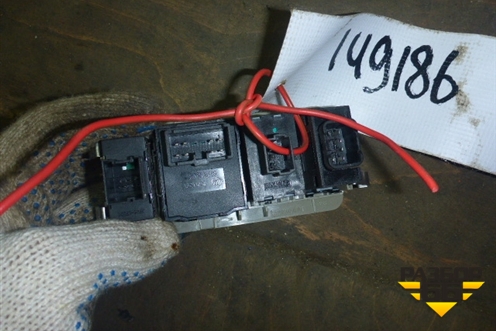 Переключатель регулировки зеркал (B3750560A2) для Lifan X60 с 2011г