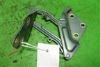 Петля капота правая (7L6823302) для Volkswagen Touareg c 2002-2010г
