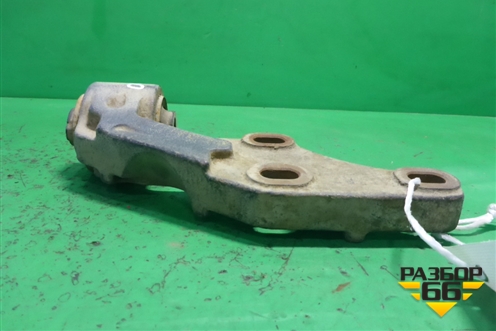 Опора переднего редуктора для Land Rover Range Rover Sport с 2005-2012г