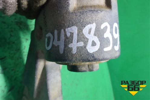 Опора переднего редуктора для Land Rover Range Rover Sport с 2005-2012г
