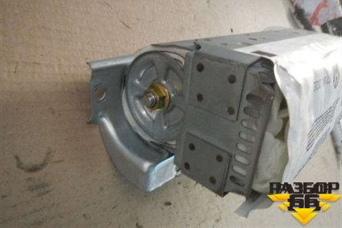 Подушка безопасности пассажирская в торпедо для Volkswagen Pointer с 2004г