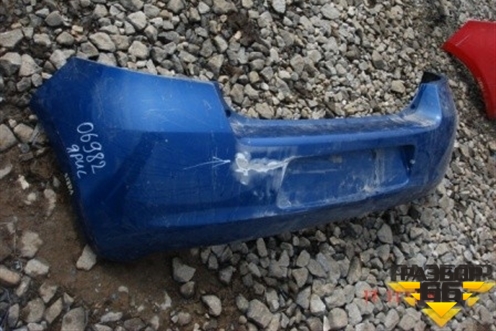 Бампер задний для Toyota Yaris с 2005-2011г