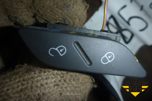 Кнопка центрального замка для Volkswagen Golf VI с 2009-2012г