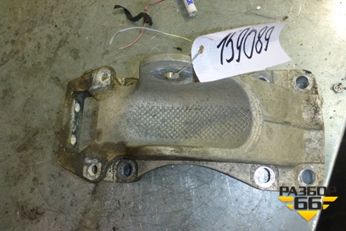 Кронштейн кабины передний правый (20456120) для Volvo TRUCK FH с 2008-2013г (ФШ)