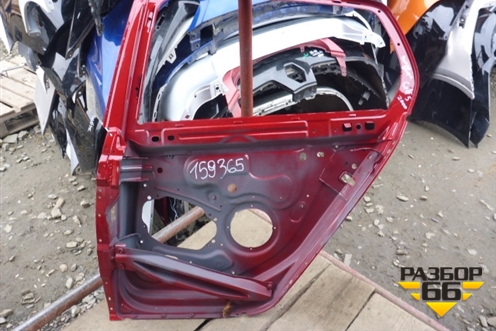 Дверь задняя левая для Volkswagen Golf V с 2003-2009г