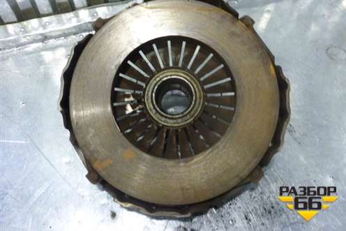 Корзина сцепления (D13) для Volvo TRUCK FH с 2002-2008г (ФШ) Корзина сцепления (D13) для Volvo TRUCK FH с 2002-2008г (ФШ)