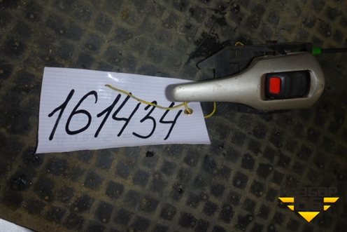 Ручка внутренняя двери передней правой для Toyota Auris с 2006-2012г