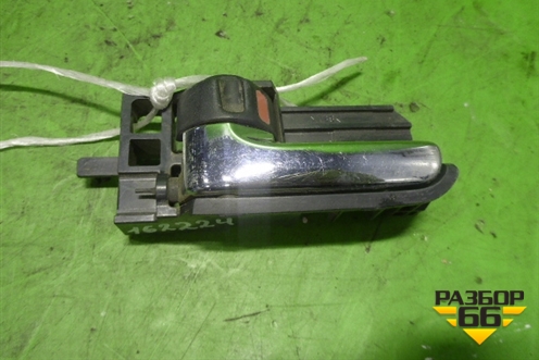 Ручка внутренняя двери передней левой для Toyota Corolla (E12) с 2001-2007г