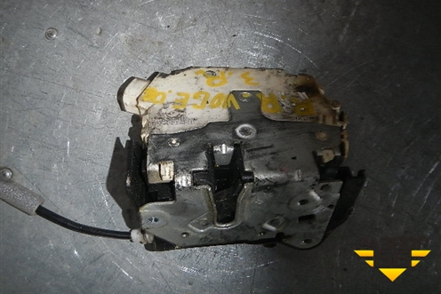 Замок двери задней правой для Land Rover Range Rover 3 с 2002-2012г