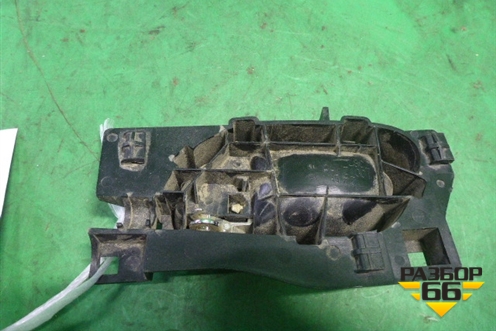 Ручка внутренняя двери передней правой для Peugeot 407 с 2004г