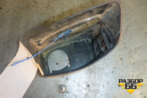 Накладка корпуса зеркала правого для Peugeot 308 с 2007-2014г