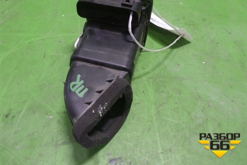 Дефлектор воздушный правый для Honda CR-V(RD4) с 2002-2006г