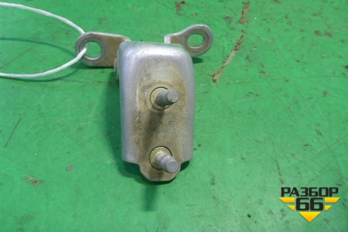 Петля двери задней правой нижняя для Honda CR-V(RD4) с 2002-2006г