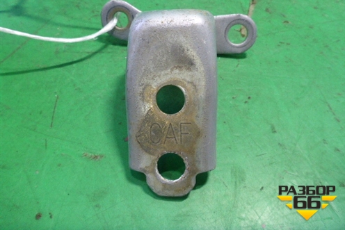 Петля двери задней правой верхняя для Honda CR-V(RD4) с 2002-2006г