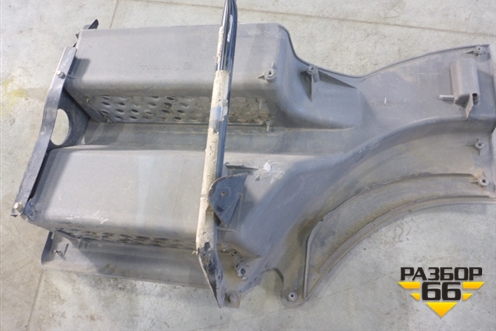 Корпус подножки правой (верхний) (A9436663901) для Mercedes Benz  TRUCK Actros MP2 с 2002-2008г