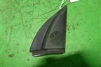 Накладка двери передней правой уголок (6749105060) для Toyota Avensis с 2003-2009г