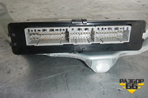 Блок управления ABS (8954033340) для Toyota Camry CV3 с 2001-2006г