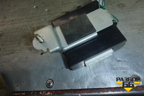 Блок управления парктроником (0850333980) для Toyota Camry V40 с 2006-2011г