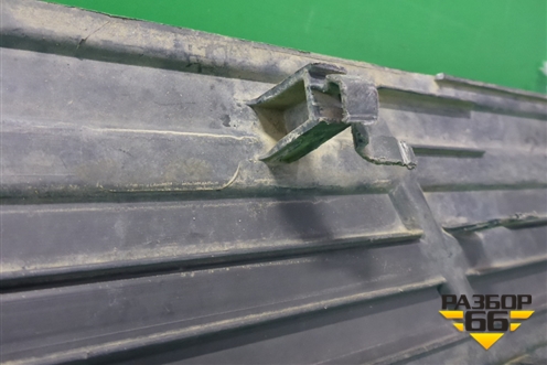 Накладка подножки правой (517716A130) для Toyota Land Cruiser Prado(150) с 2009г