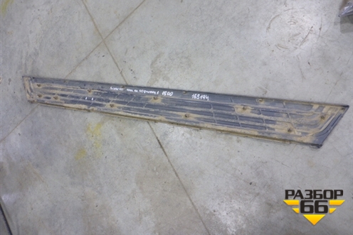 Накладка подножки левой (7656A057) для Mitsubishi Pajero/Montero с 2007г