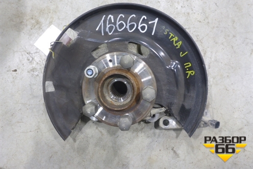 Кулак поворотный передний правый для Opel Astra J с 2009г