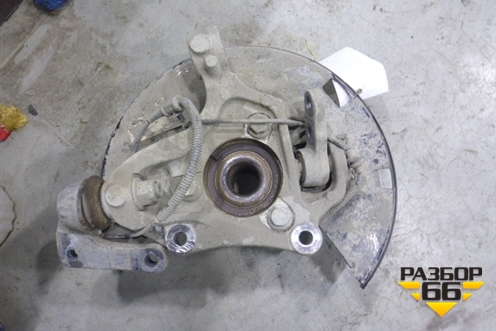 Кулак поворотный передний правый для Opel Astra J с 2009г