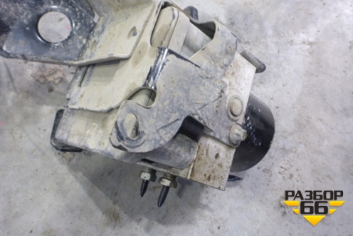 Блок ABS (13384102) для Opel Astra J с 2009г