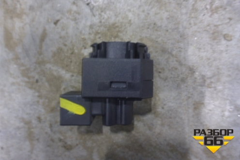 Выключатель пассажирской AIR BAG для Mitsubishi Colt с 2004г