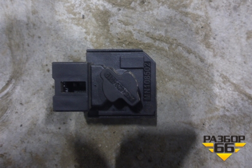 Выключатель пассажирской AIR BAG для Mitsubishi Colt с 2004г