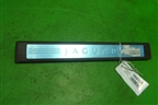 Накладка порога внутренняя заднего правого (8X2313200AF) для Jaguar XF с 2007-2015г