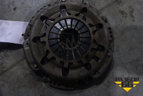 Корзина сцепления (1.4л CR14) для Nissan Note (Е11) с 2005-2013г