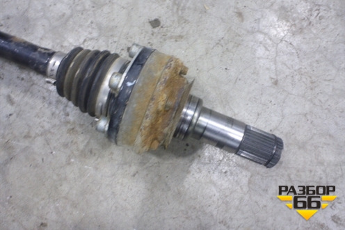 Привод задний правый (4.2л V8 АКПП AXQ бензиновый) (7L0501201) для Volkswagen Touareg c 2002-2010г