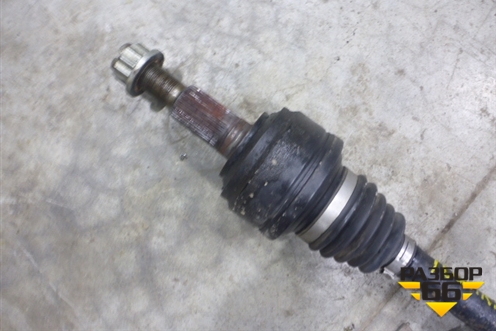 Привод задний правый (4.2л V8 АКПП AXQ бензиновый) (7L0501201) для Volkswagen Touareg c 2002-2010г