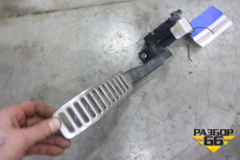 Педаль газа электронная (7L0723507B) для Volkswagen Touareg c 2002-2010г