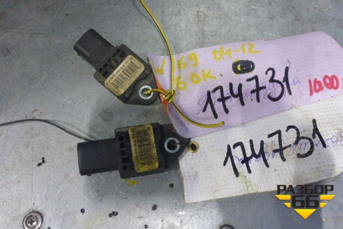 Датчик AIR BAG (A1698210451) для Mercedes Benz A140/160 W169 с 2004-2012г
