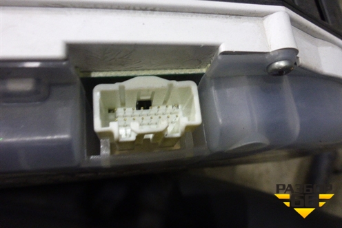 Щиток приборов АКПП для Mazda Mazda 3 (BK) с 2003-2009г 