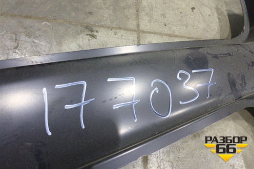 Боковина кузова правая (новая) (1T0809836A) для Volkswagen Touran с 2003-2010г