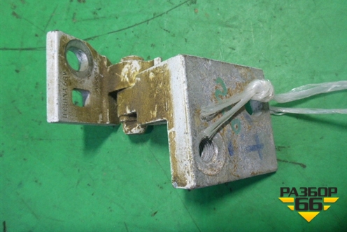 Петля двери задней левой верхняя (A136206010DY) для Chery Bonus(A13) с 2010г