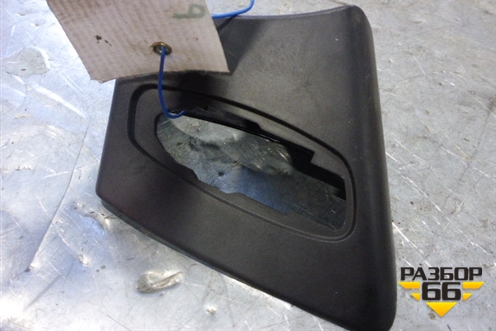 Накладка корпуса зеркала правого (новая) для Peugeot 308 с 2007-2014г